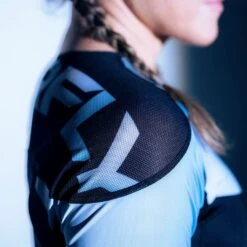 ProComp Edge Training Rash Guard Silver 23 ProComp Edge Training Rash Guard Silver -Hyperfly Shop procomp edge ranked rash guard hyperfly 561193