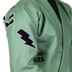 The MasterFly Gi -Hyperfly Shop the masterfly gi kimono adult hyperfly 808917